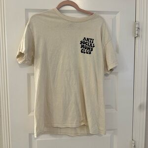 Mom Graphic tee